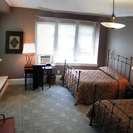 Longwood Inn Бруклин Экстерьер фото